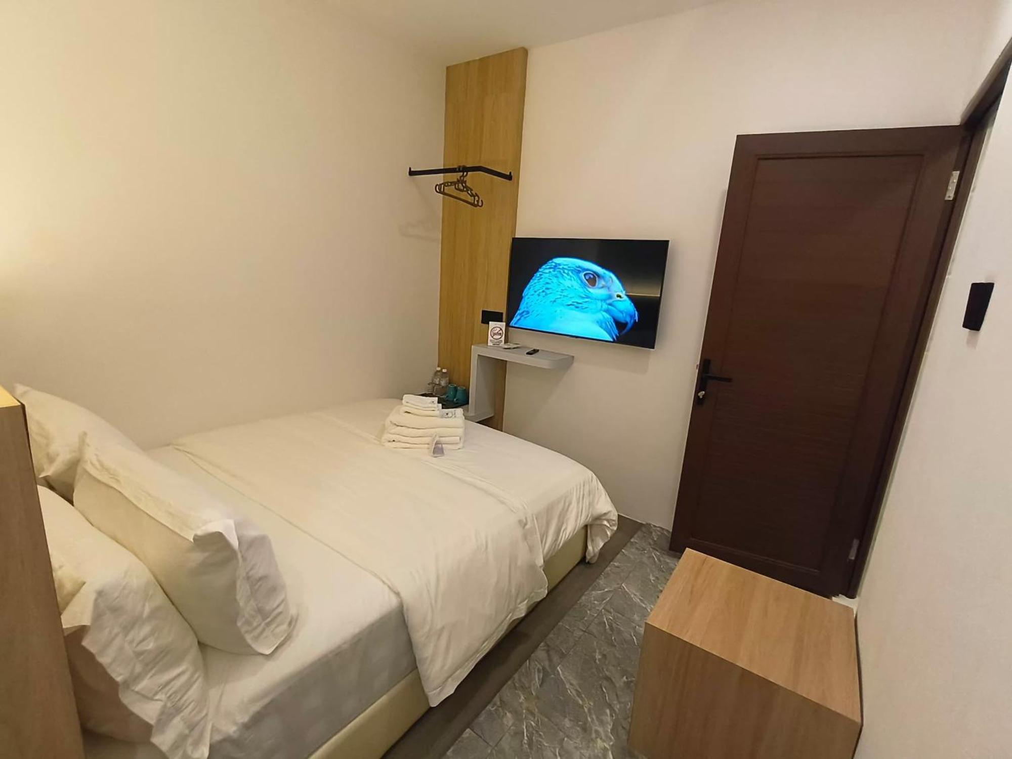 Red'S Hotel Бинтулу Екстериор снимка