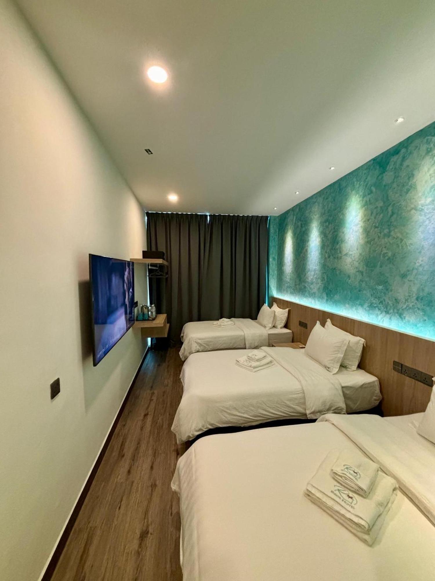 Red'S Hotel Бинтулу Екстериор снимка